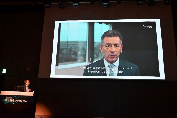 Thomas A. Piliszczuk（Executive Vice-President Business Development and Partnerships）